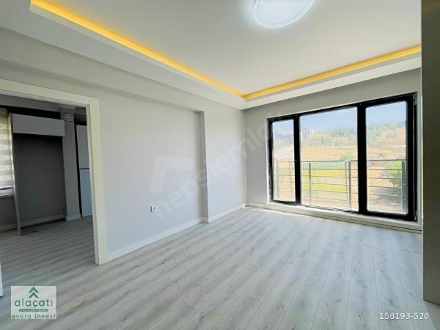 'alaçatı' dan kzılcaşar da kapalı mutfaklı satılık 3+1 daire