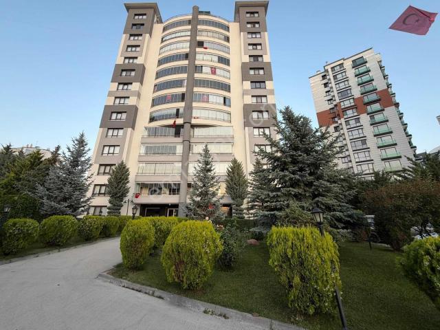 Alaçatı'dan Yaşamkent'te/cambalkonlu/geniş/ 4+1 Kiralık Daire