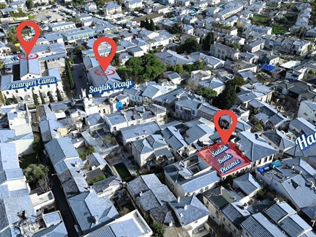 Alaçatı Hacımemişte 6 Odalı Nadir Fırsat Satılık Butik Otel