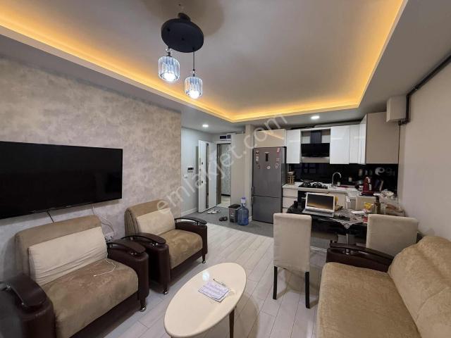 alaçatı İncek'te Kat Konumunda İskanlı 45m² Yerden Isıtma 1+1
