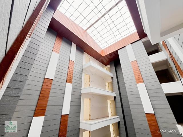 ALAÇATI' DAN LÜKS, MANZARALI, SİTEDE, YATIRIM FIRSATI 1+1
