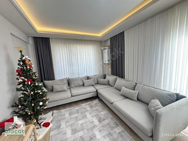 ALAÇATIDAN İNCEKTE2.KATTA50 M2CAM BALKONLU KİRALIK 1+1