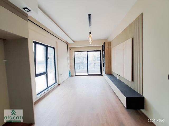 ALAÇATI'DAN İNCEK'TE 1+1 SATILIK DAİRE