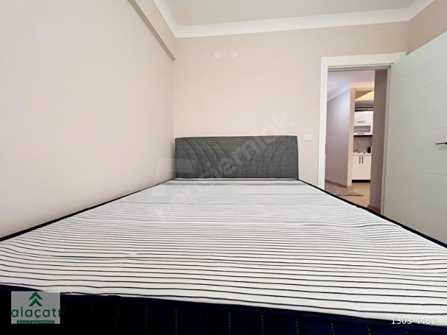 ALAÇATI'DAN VADİ MANZARA ARA KAT GENİŞ SIFIR EŞYALI 1+1 DAİRE