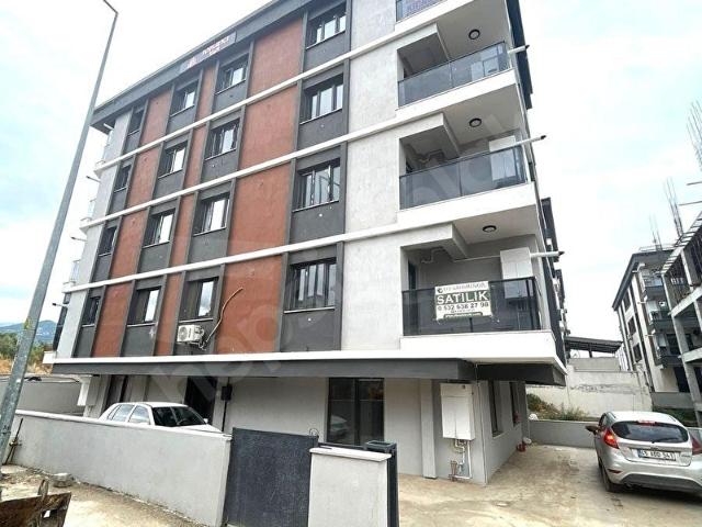 ALAŞEHİR EFE GAYRİMENKUL'DEN FATİH MAHALLESİ SATILIK 2+1 DAİRE
