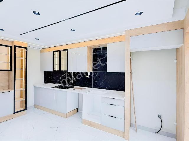 Alaşehir Kiralık 3+1 Kapalı Mutfak Daire