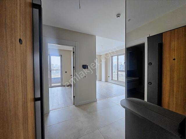 Alacaatlı Bordo 145'de 1+1 Sıfır Kiralık Köşe Daire