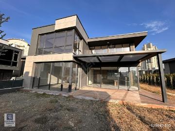 Alacaatlı Mahallesi, Çankaya, Ankara ili, İç Anadolu Bölgesi