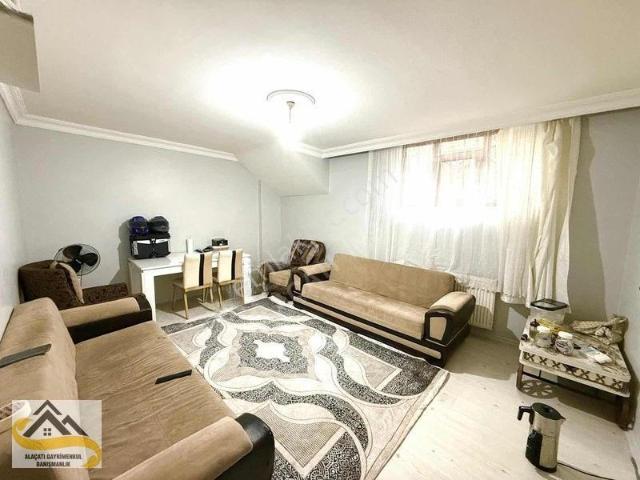Alacatı İnş Esentepe Mah 2+1 100m2 Satilik Geniş Daire