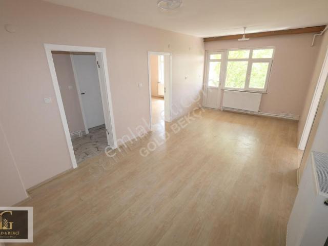 Aladağ'da Depozitosuz, Ebeveyn Banyolu 3+1 Kiralık Daire