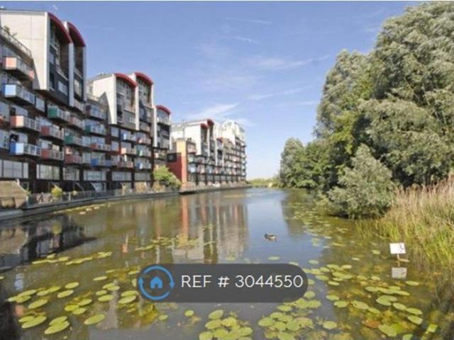 Alamaro Lodge, London SE10, 2 bed flat to rent, £2,400 pcm | PrimeLocation