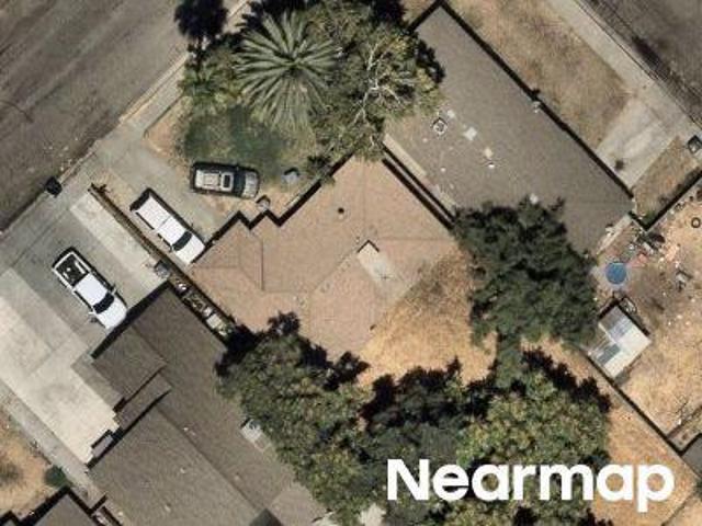 Alameda Ave