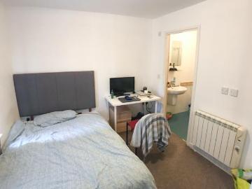 Alan Road, Manchester M20 3 bed flat to rent £1,836 pcm £424 pw