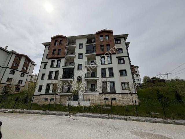 Alandüzü Basın Sitesi Ara Kat Satılık 2+1 Önü Açık Daire