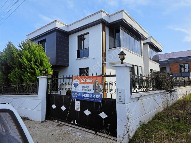 Alanlı'da Fırsat Villa/ Bir Villa Fiyatına İki Villa Sahibi Olun