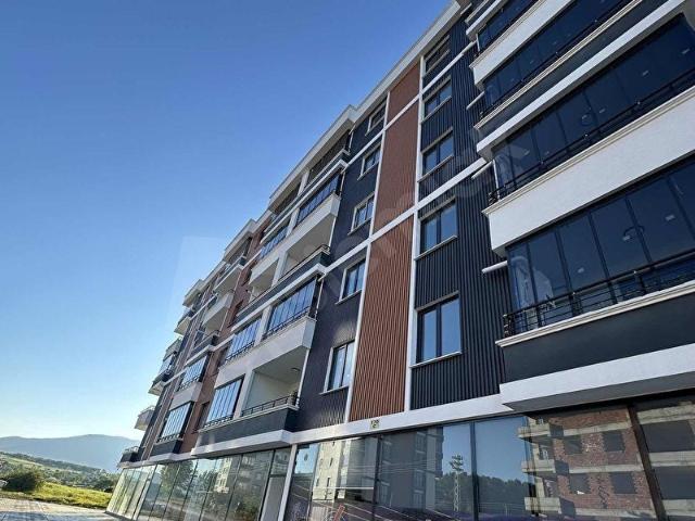 SATILIKALANLI'DA GENİŞ 1+1 DAİRE