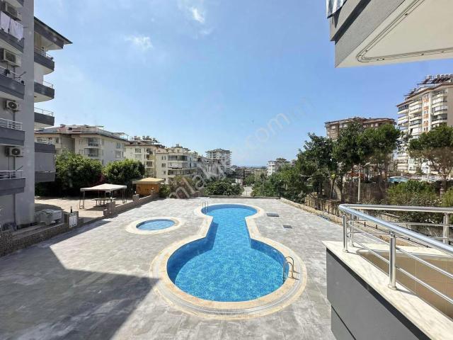 Alanya Cikcilli 4+1 Kiralık Site İçi