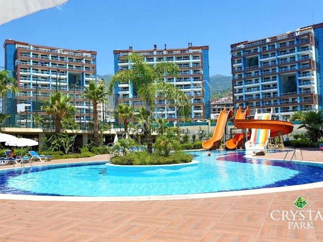 Alanya Cikcilli’de Ultra Lüks Sitede Teraslı Satılık Stüdyo Daire
