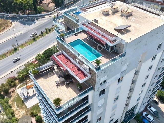 Alanya Cikcilli'de Kiralık 3+1 Ponaromik Manzaralı Özel Havuzlu Penthouse Daire