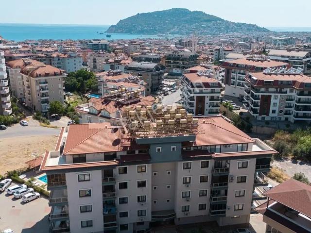 Alanya Cikcilli'de Satılık 5+1 Ayrı Mutfak Ful Eşyalı Kale Manzaralı Daire