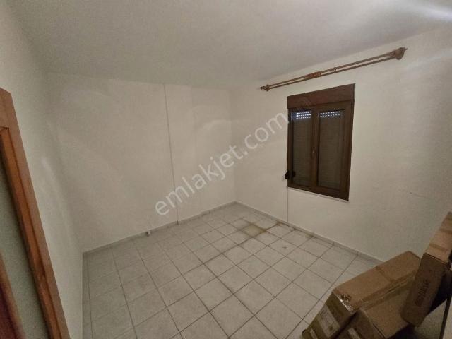 Alanya Avsallar Denize 700 Metre 5+1 Satılık Tribleks Villa