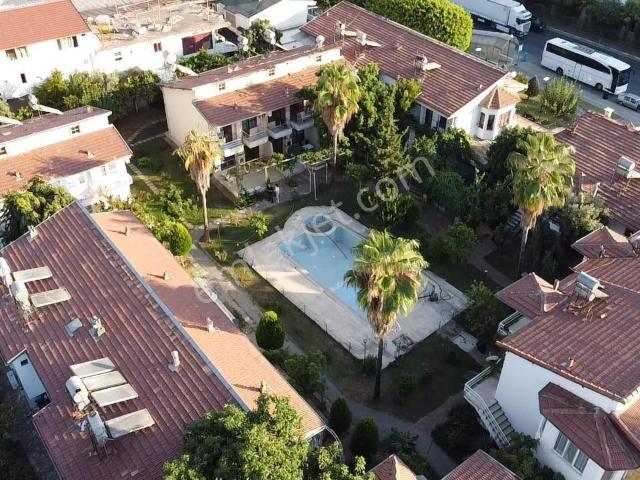 Alanya Avsallar Mah.denize Sıfır Satılık 3+1 Villa
