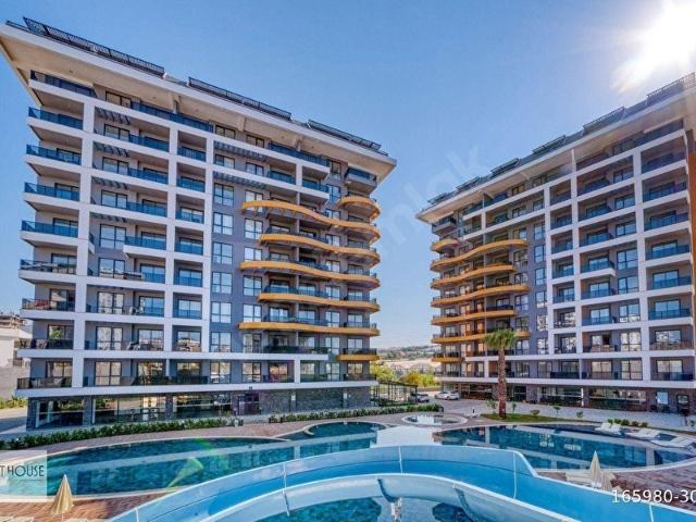 ALANYA AVSALLARDA DENİZE 800 M HAVUZ MANZARALI 1+1 DAİRE