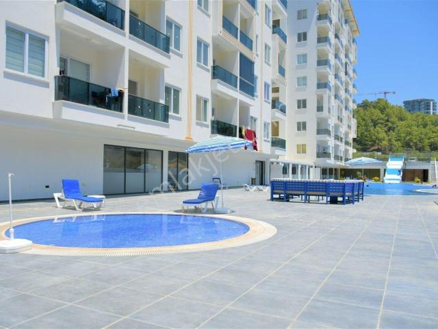 Alanya Avsallarda Lüks Otel Konseptli Sıfır Sitede 2+1 Satılık Dubleks