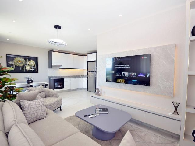 Alanya Avsallar'da Mobilyalı, Deniz Manzaralı 2+1 Penthouse