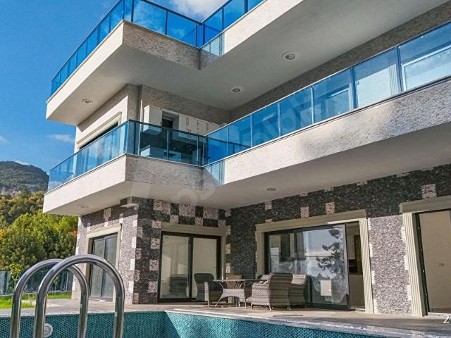 Alanya Bektaş Satılık 5+1 Lüks Full Yapılı Beyaz Eşyalı Müstakil Havuzlu Villa
