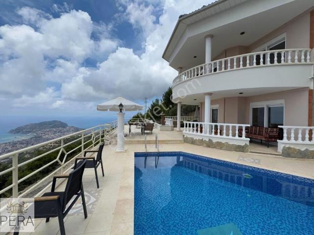 Alanya Bektaş Satılık Müstakil Manzaralı 4+1 Eşyalı Villa
