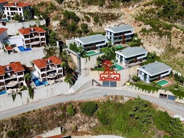 Alanya Bektaşta Ful Deniz Manzaralı 4+1 Yeni Villa