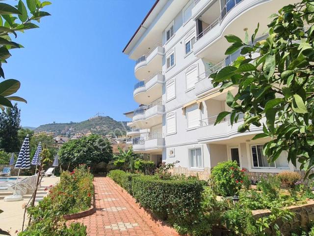 Alanya Büyükhasbahçe Mah.manzaralı Eşyalı Satılık 4+1 Penthouse
