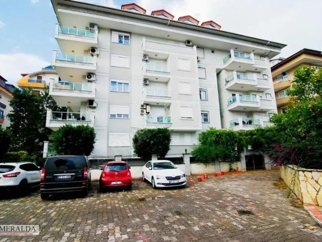 Alanya Güller Pınarı Mahallesinde Kiralık 3+1 Daire