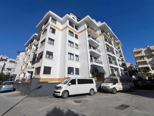 Alanya Güllerpınarı Mahallesi Merkezi Konumda Lüks 3+1 Dubleks