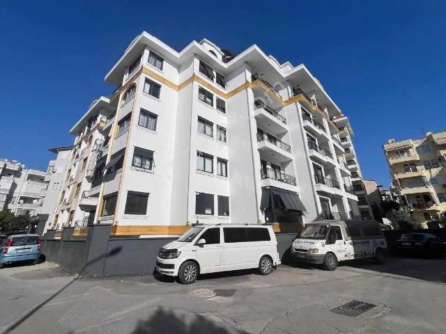 Alanya Güllerpınarı Mahallesi Merkezi Konumda Lüks 3+1 Dubleks