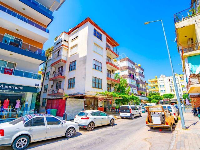 Alanya Şekerhane’de Kiralık 3+1 Daire 160 M2