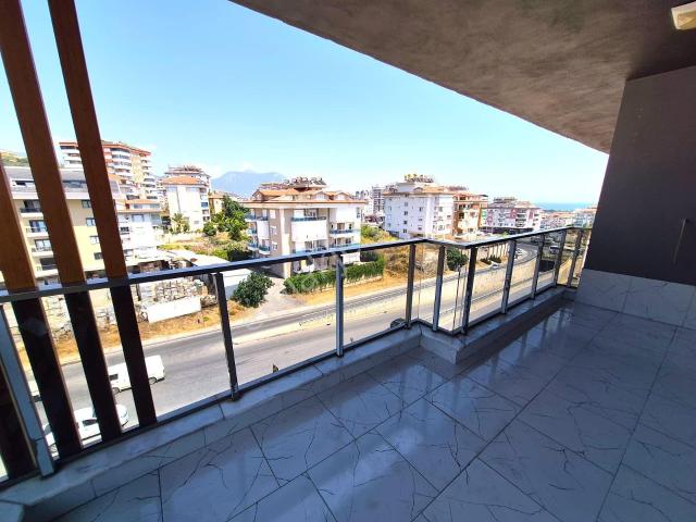 Alanya Fığla Mahallesi'nde Kiralık 5+1 Geniş 220 M² Dubleks Daire
