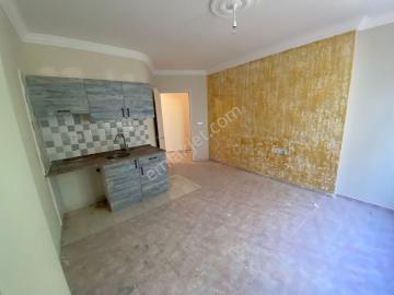 Alanya Kızlarpınarı Mahallesinde Satılık 1+1 Daire
