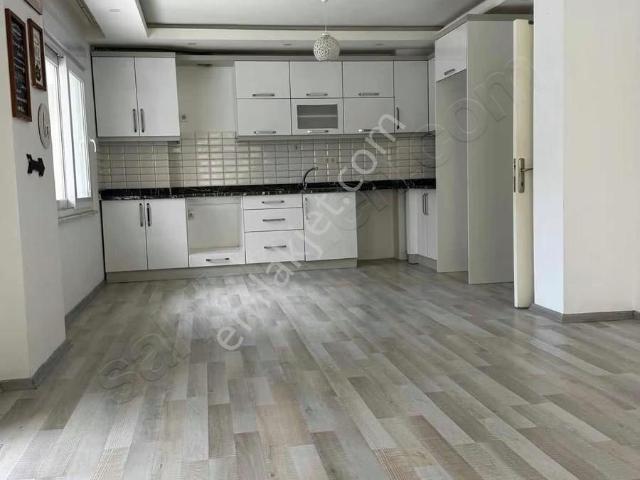 Alanya Kadıpaşa Mahallesinde 2+1 Kiralık Daire