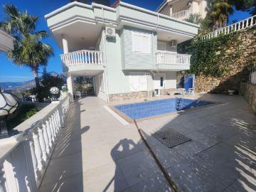Alanya Kargıcak Deniz Kale Manzaralı Muhteşem Villa Kiralıktır