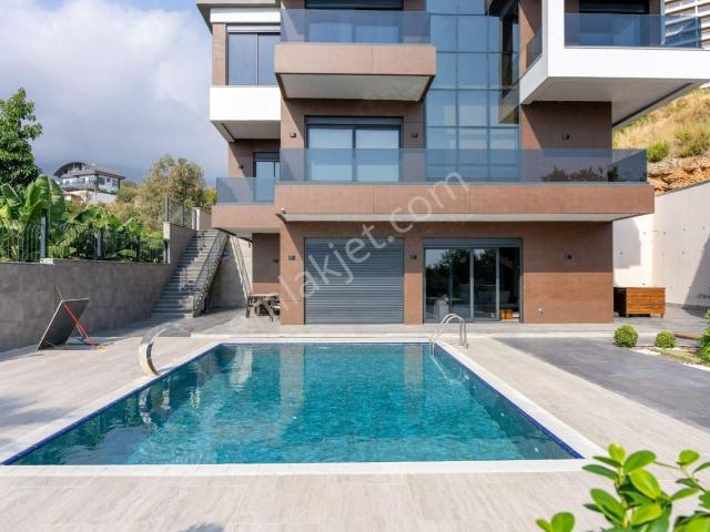 Alanya Kargıcak’ta Full Deniz Manzaralı, Özel Tasarım Ultra Lüks Villa