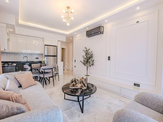 Alanya / Kestel Denize 500m Havuz Manzaralı 2+1 Satılık Daire