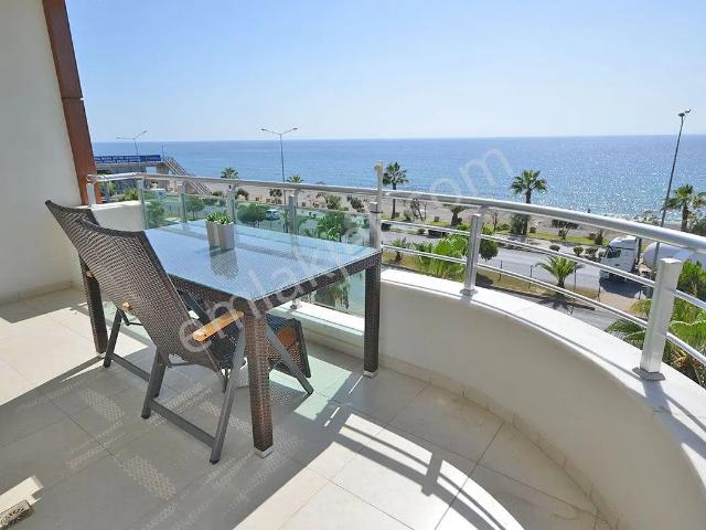 Alanya / Kestel Turkuaz Sitesi Denize Sıfır Deniz Manzaralı Daire