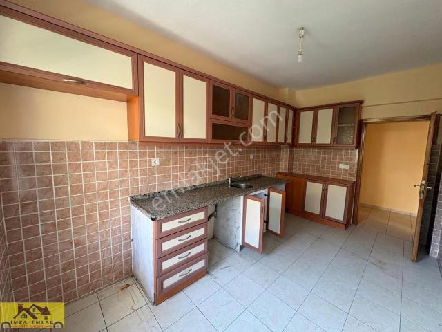 Alanya Kleopatra Plajı Üstü 3 Oda 1 Salon Ayrı Mutfaklı Kiralık
