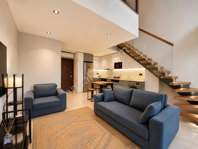 Alanya Kleopatra'da Modern Tasarımlı Loft Daire