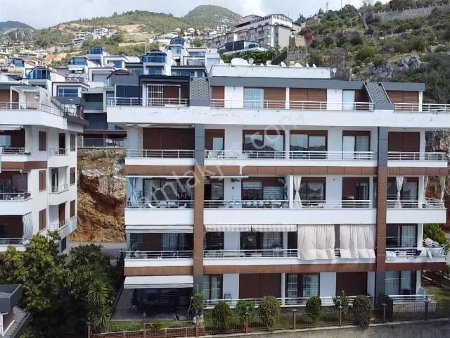 Alanya Küçükhasbahçe Mah.ikametgaha Uygun Satılık 3+1 Daire