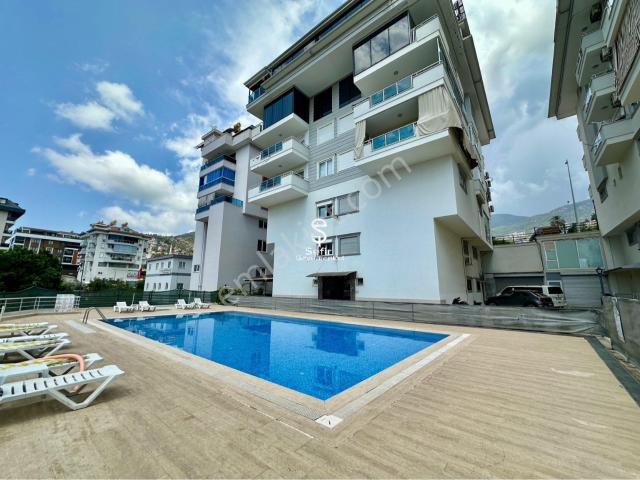 Alanya Küçükhasbahçe'de Satılık 5+1 Ayrı Mutfak Daire