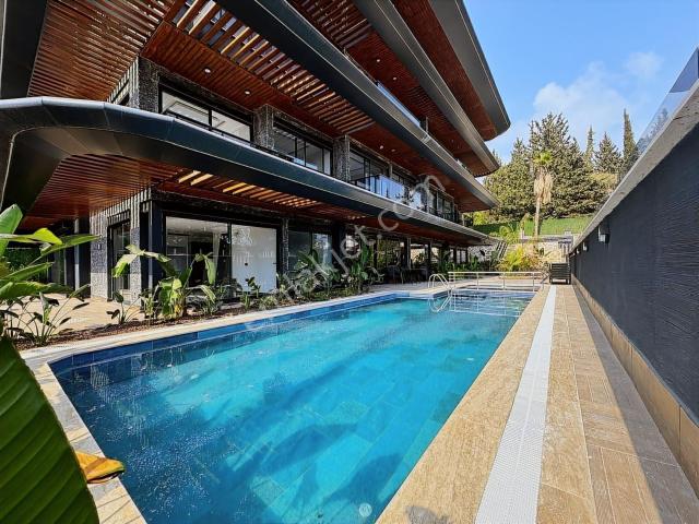 Alanya Hasbahçe 2+1 140m2 Villa Tadında,sauna,havuz,lüx Sitedee