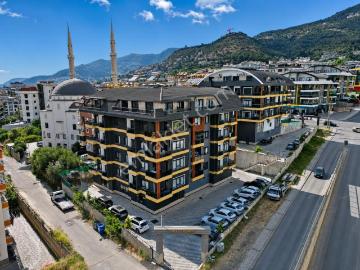Alanya Hasbahçede Satılık 5+1 Site İçi Havuzlu Lüx Dubleks Daire